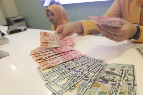 Dolar Bisa Kembali Sentuh Rp 15.800, Begini Analisanya